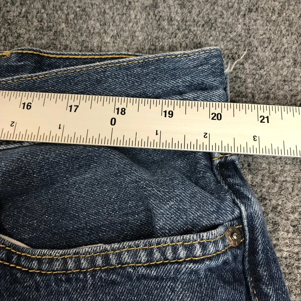 Signature by Levi Strauss & Co. signature by